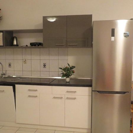 Modra Kuca Apartment Мандре Екстериор снимка
