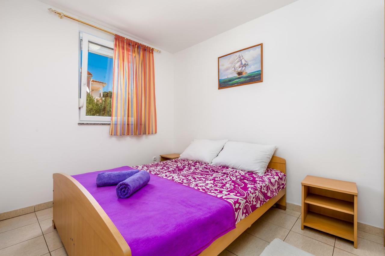 Modra Kuca Apartment Мандре Екстериор снимка
