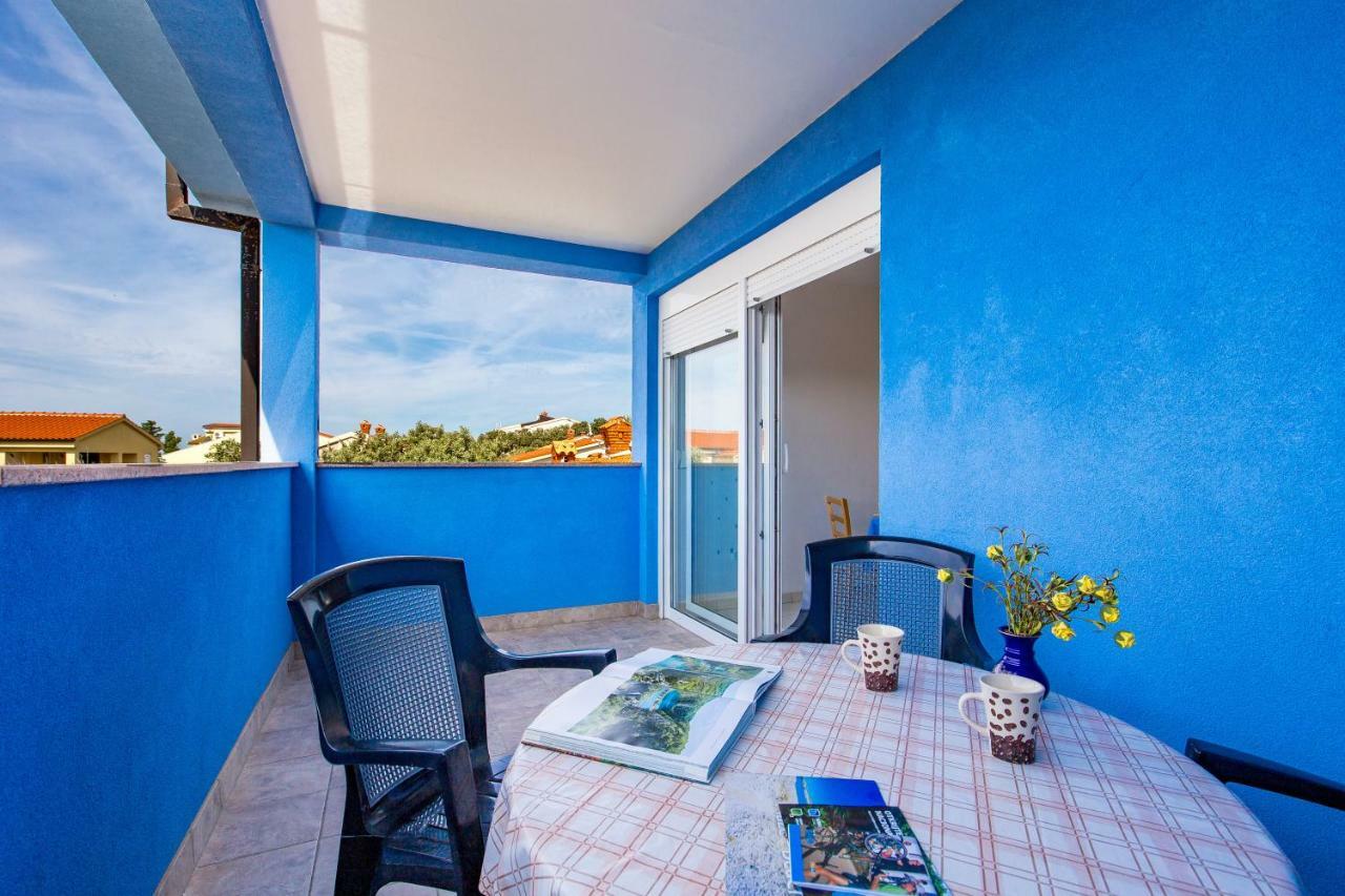 Modra Kuca Apartment Мандре Екстериор снимка